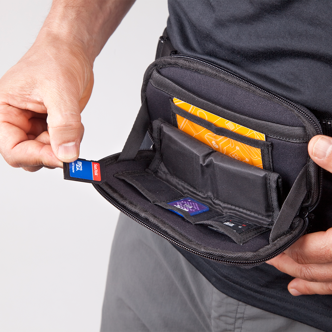 951: SpiderPro Memory Card Organizer Pouch v2